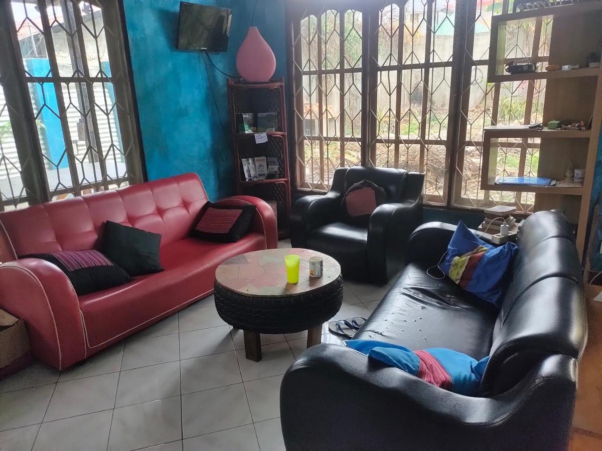 Casa Minha Backpackers Hostel Ντίλι Εξωτερικό φωτογραφία